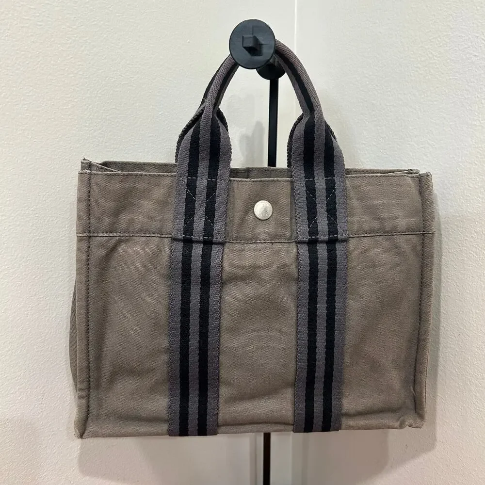 1076 HERMÈS PM Tote Grey